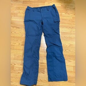 Duluth Trading Co Blue Convertible Cargo Outdoor Pants size 16 and 35” length